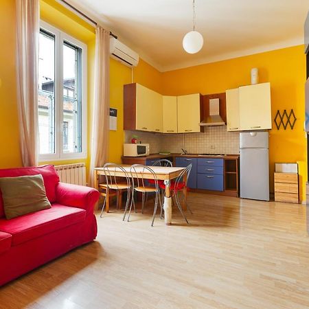 Milano Viale Umbria Colorful Apartment Exterior foto