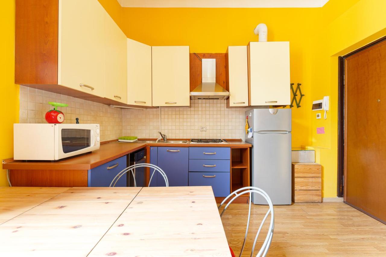 Milano Viale Umbria Colorful Apartment Exterior foto